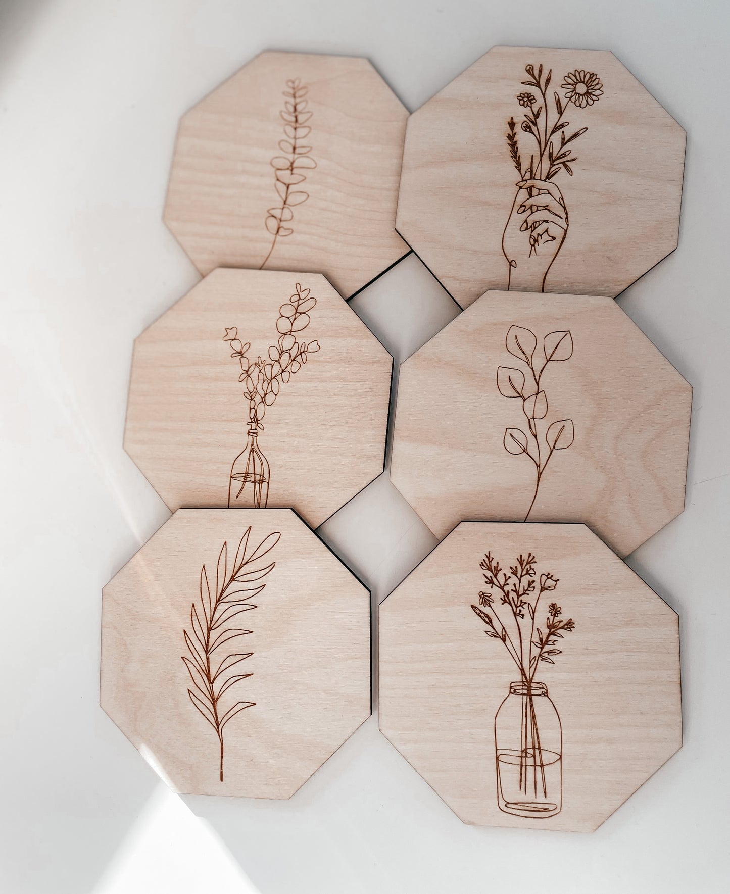 DRIKKEBRIKKER (6stk. blomster/blad motiv)