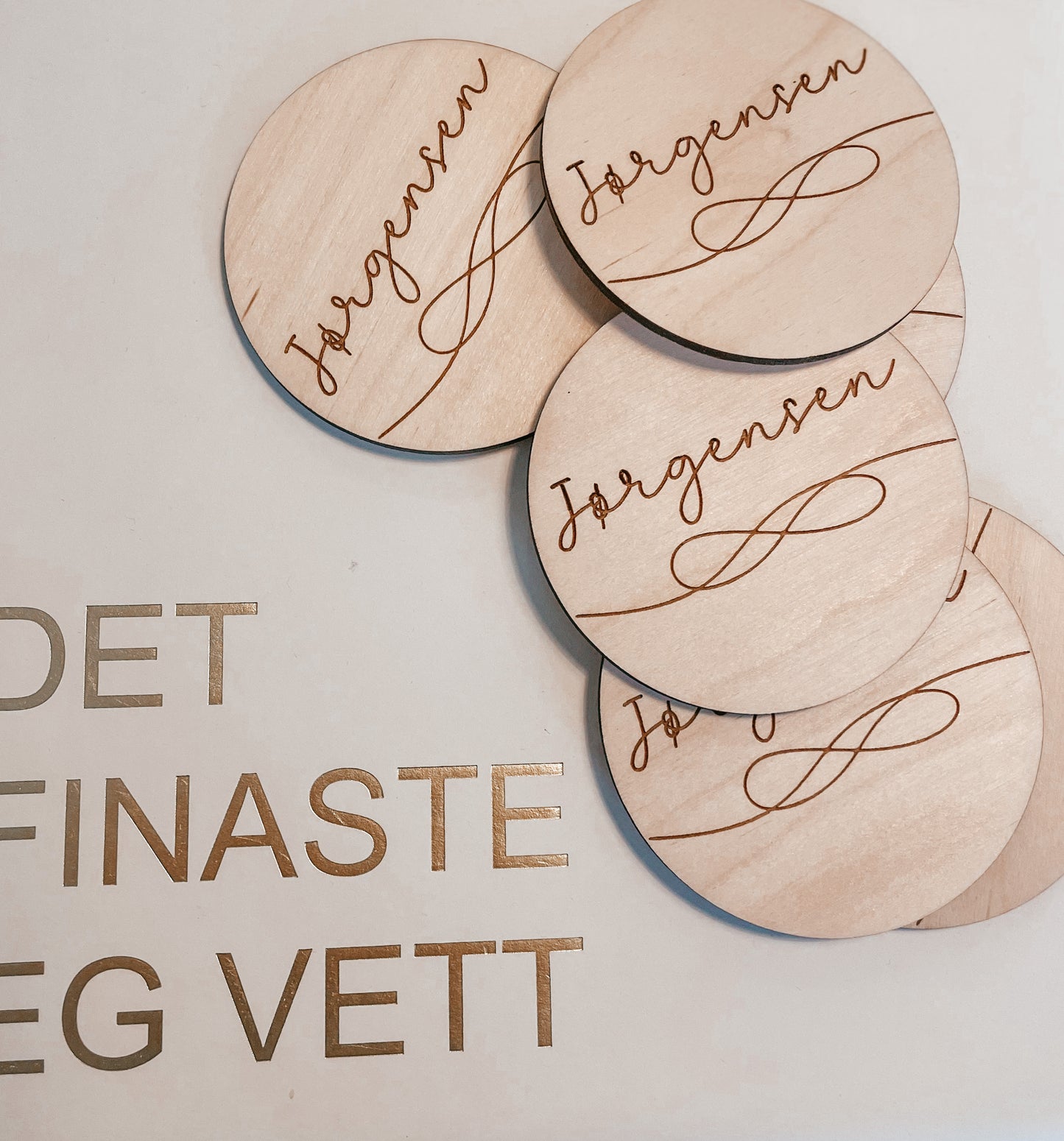 COASTERS (DIN LOGO/TEKST)